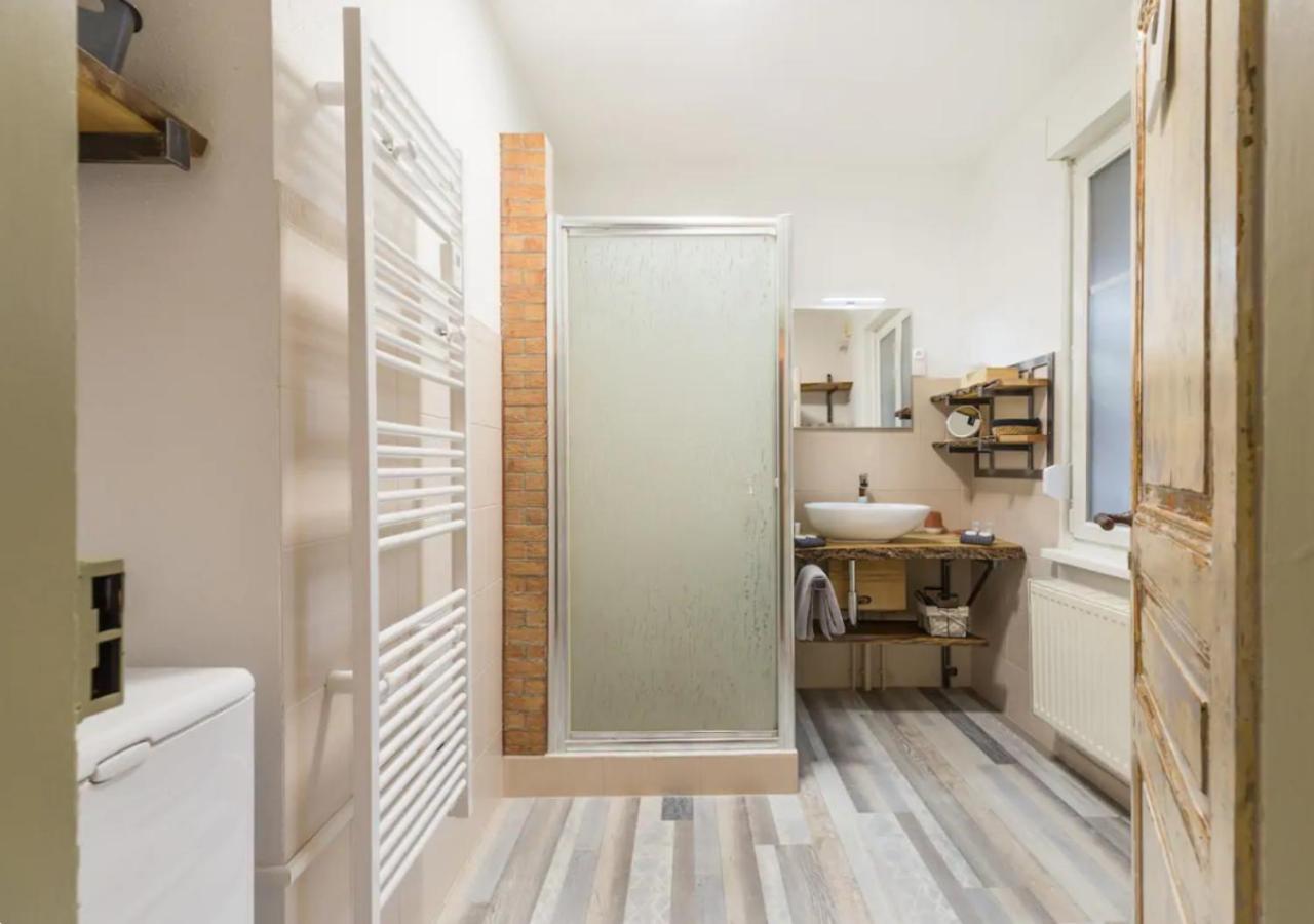 Thann Colmar - 1 Chambre - 5 Pers - Parking Exterior foto